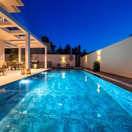 Villa Korunakli Bahceli Fethiye